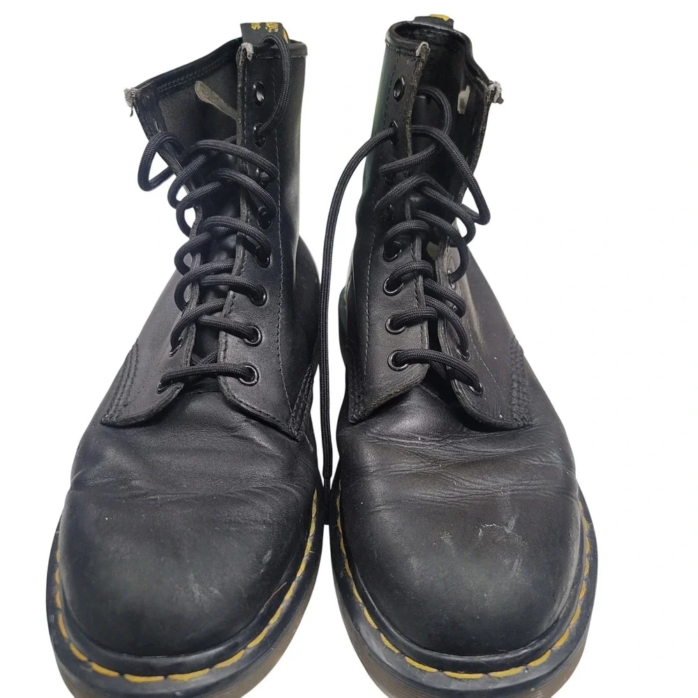 Dr. Martens Docs 1460 Black Leather‎ 8 Eye Combat Boots Mens 9 Grunge Punk Rock